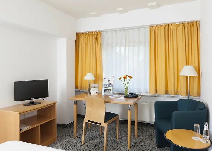 Hotel Akademie Pankow 3*