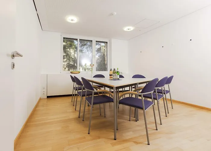 فندق Akademie Pankow 3*