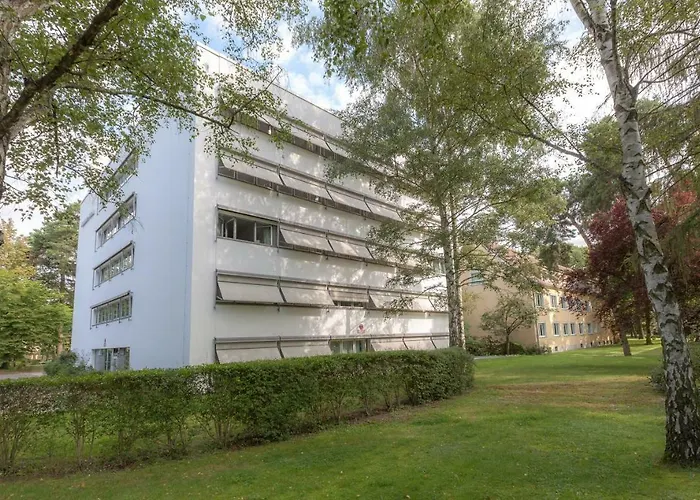 호텔 Akademie Pankow 3*